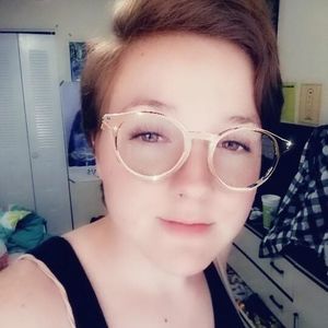 Meet your Posher, Keisha